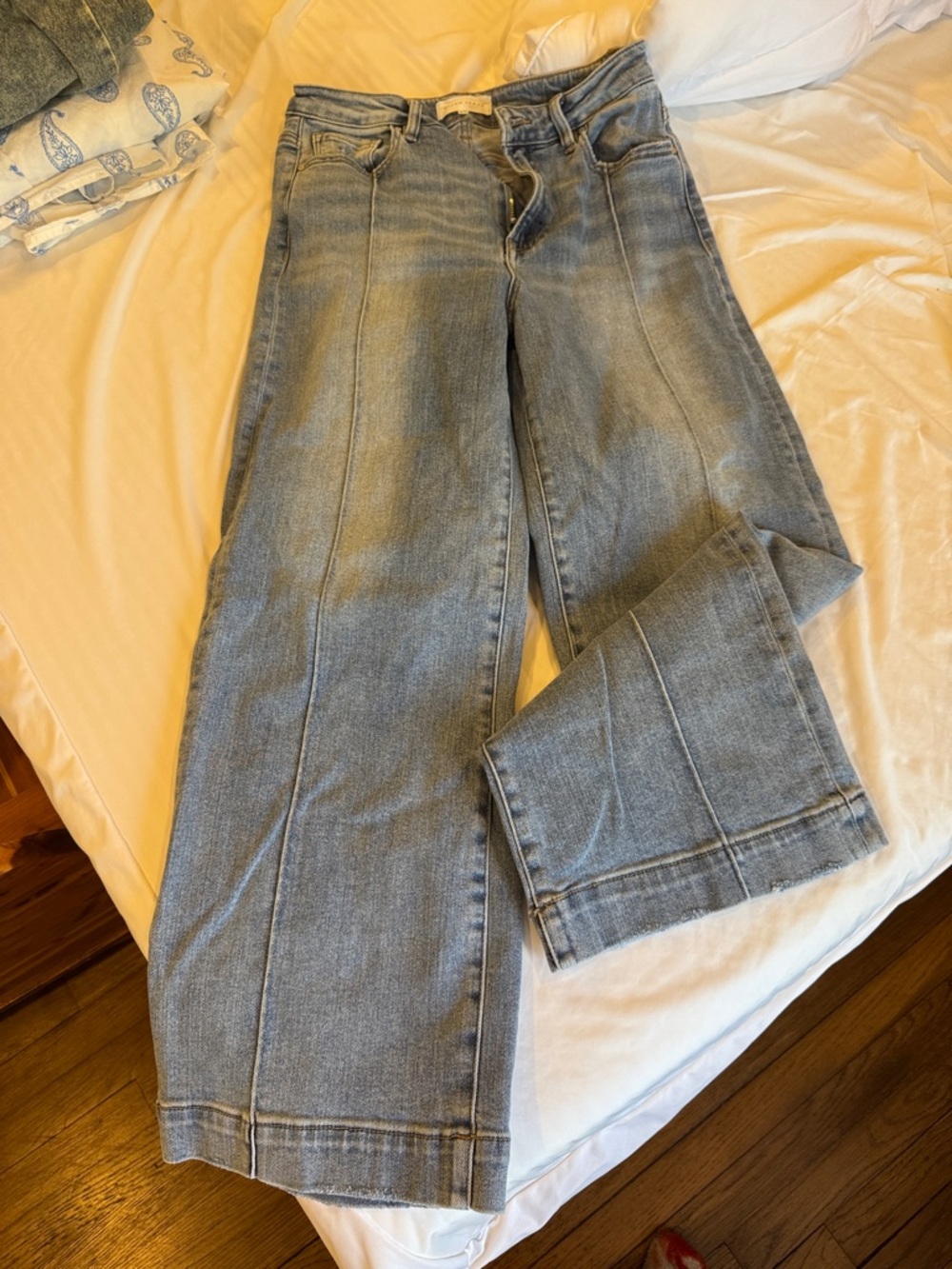 Risen Cropped Wide Leg Light Blue Women’s Jeans